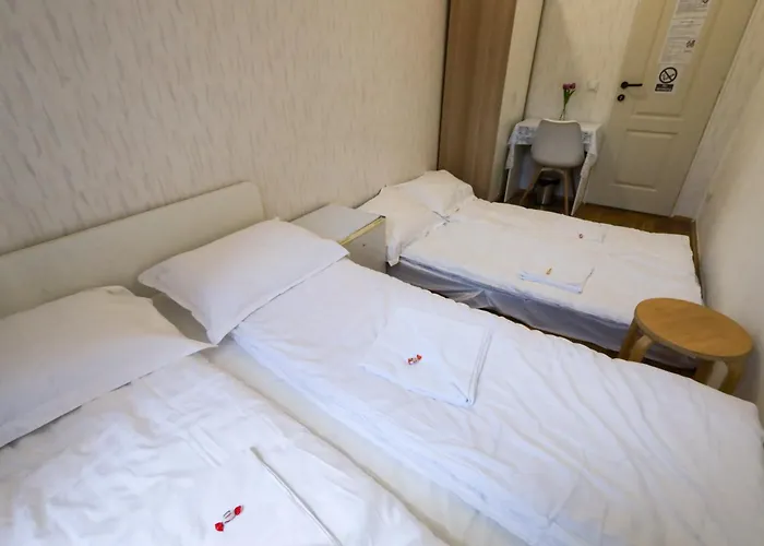 Pest-port 4 For 16 Person * Budapest