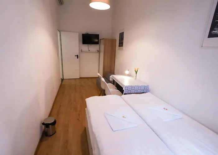 Apartment Pest-port 4 For 16 Person Budapest